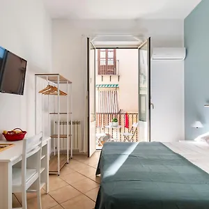 Affittacamere Punto Al Capo Intero O Stanze Matrimoniali Con Bagno Privato, Palermo